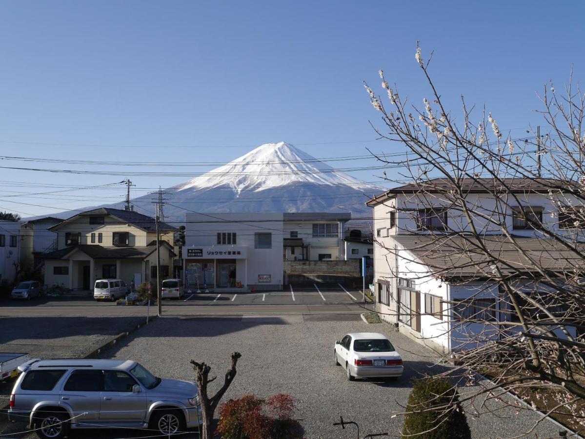 Fuji Kurasu 響 Villa Fujikawaguchiko Exteriör bild